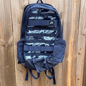 Nike Men's Navy and Gray Camo Backpack